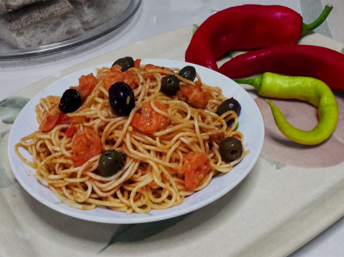 ΓΑΡΙΔΟΜΑΚΑΡΟΝΑΔΑ