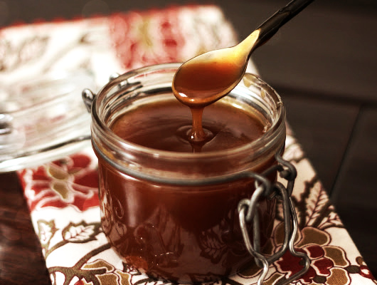 ΣΠΙΤΙΚΗ SAUCE ΚΑΡΑΜΕΛΑΣ