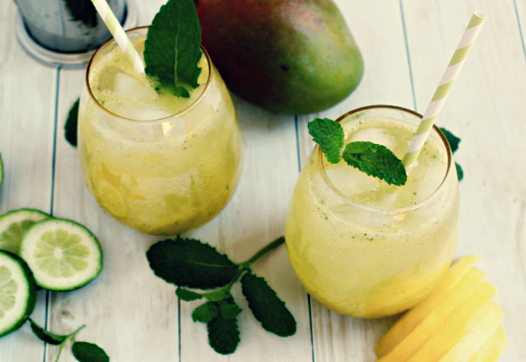 MOJITO ΜΕ ΜΑΝΓΚΟ